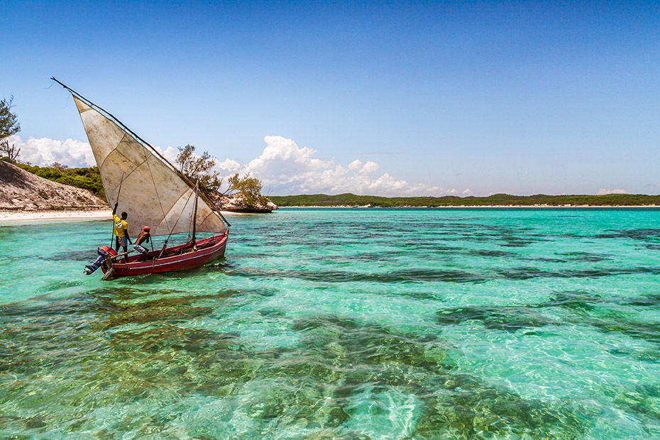 Madagascar Diego Suarez Mer dEmeraude Adobe 1